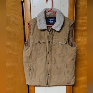 G.H. Bass & Co. Men's Brown Sherpa Vest